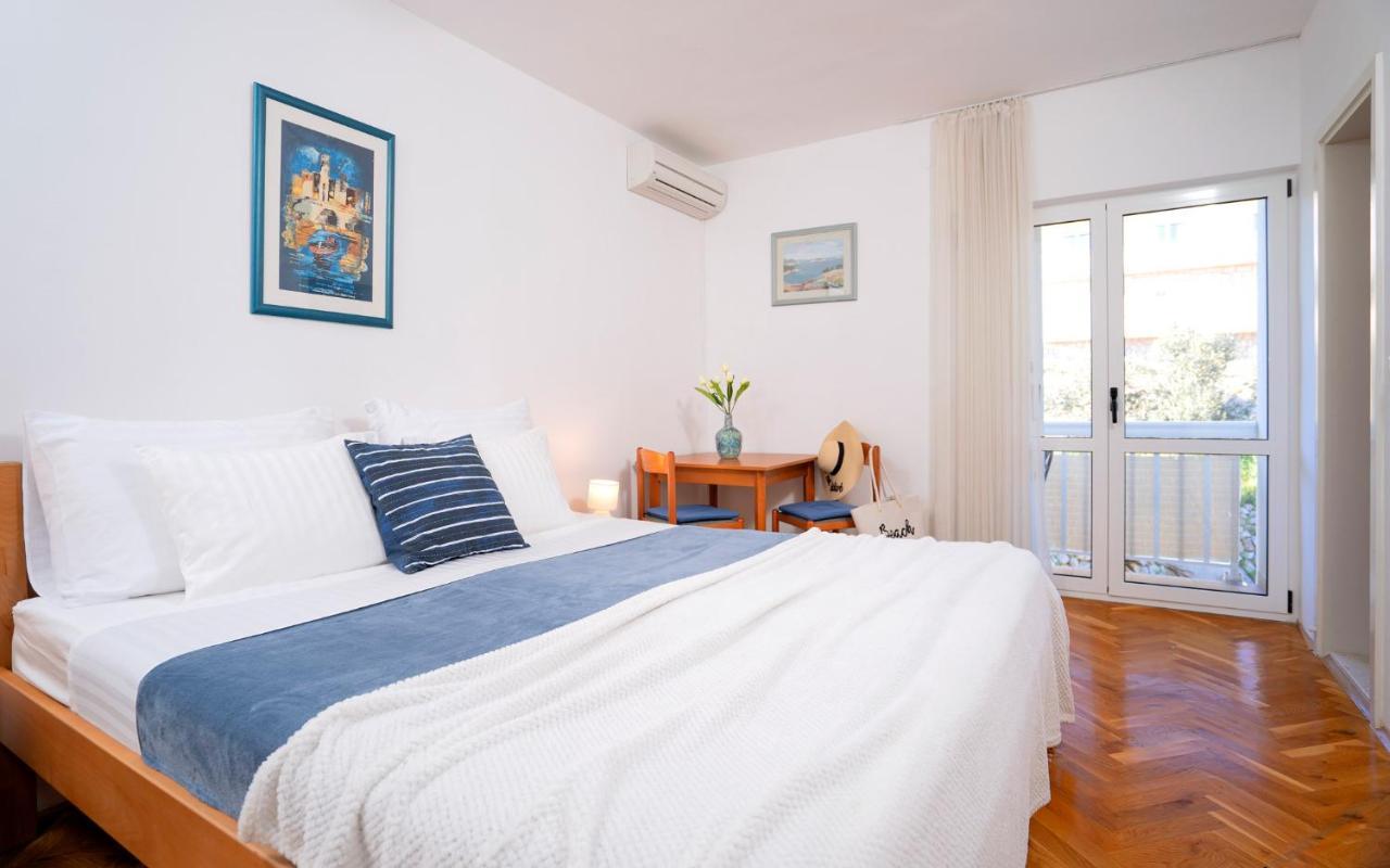 Novak Guesthouse - Zf Hvar フヴァル エクステリア 写真