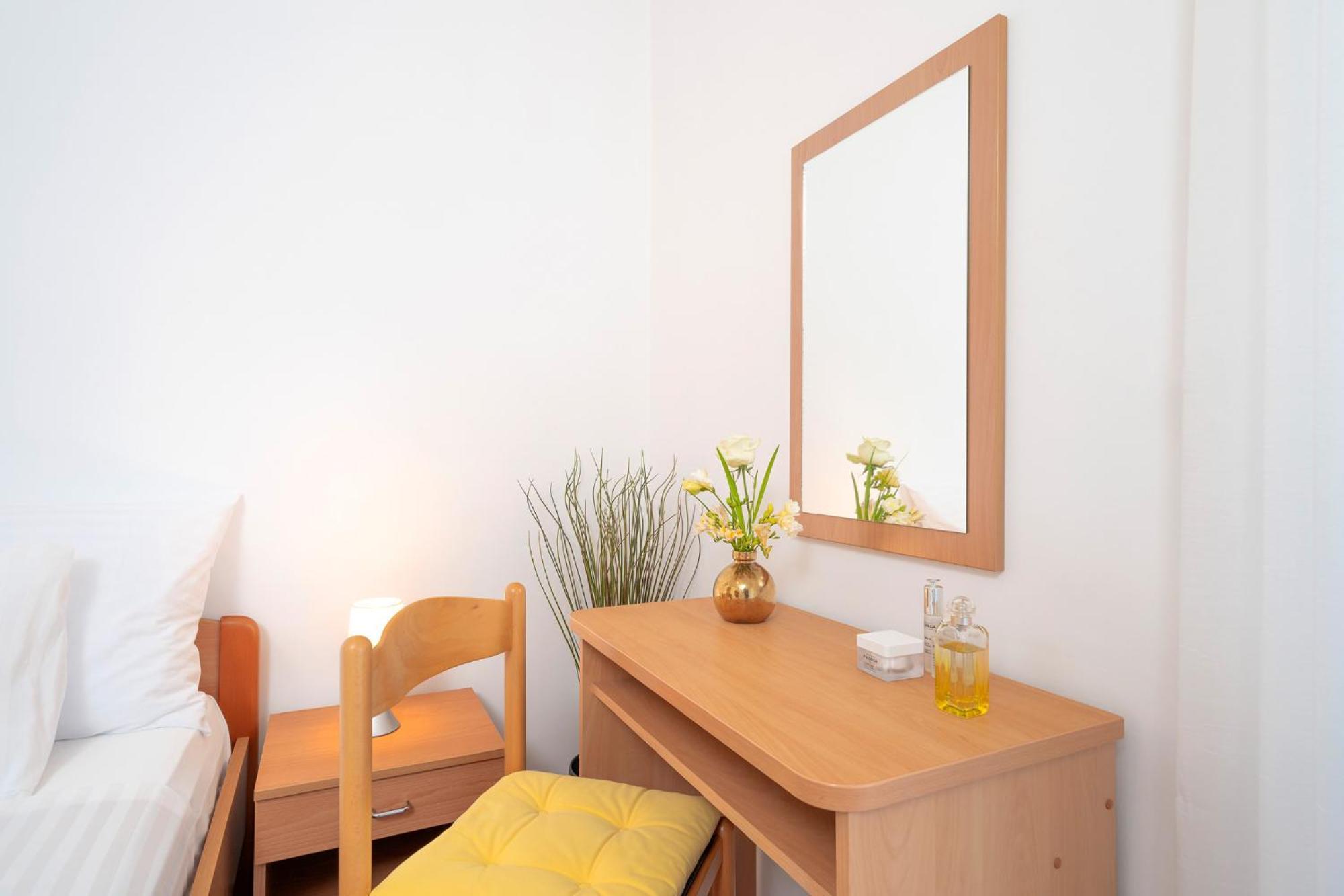 Novak Guesthouse - Zf Hvar フヴァル エクステリア 写真